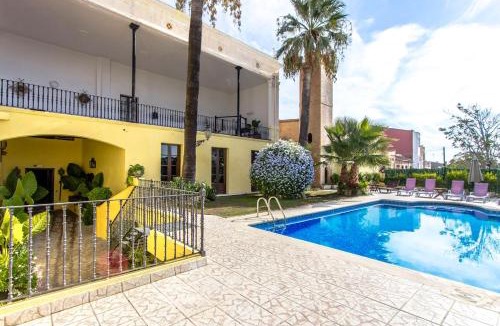 Banyeres del Penedes Villa | Catalunya Casas Impressive and Idyllic mansion for up to 40 people!