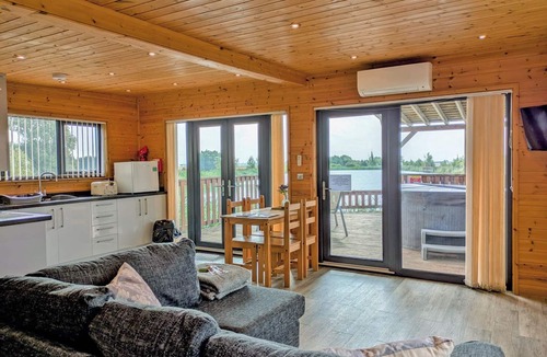 Ely Ski Chalet | Cathedral View 2 Pet
