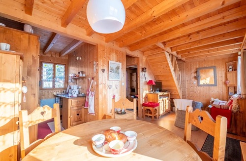 Saint-Laurent-en-Grandvaux Ski Chalet | Chalet L’Embellie - Chalet avec piscine partagée