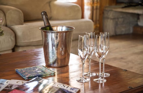 Le Cret Ski Chalet | Chalet authentique | Quartier Le Crêt | Jacuzzi