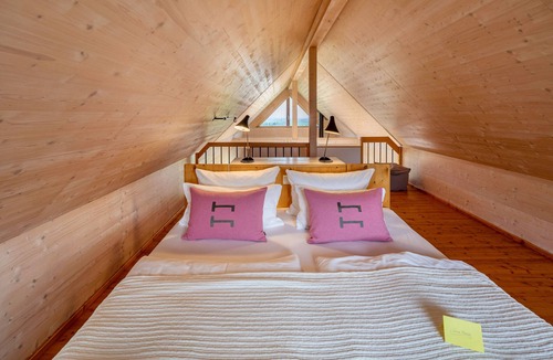 Mulverstedt Ski Chalet | Chalet 'Hainichhöfe 5' with Shared Terrace and Shared Garden