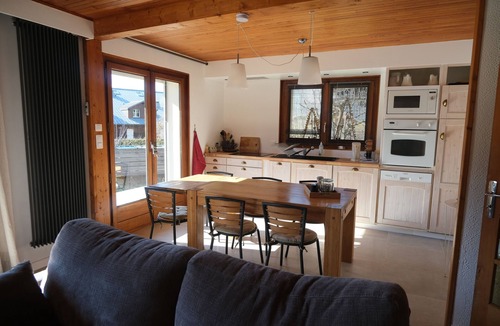 Saint-Gervais-les-Bains Ski Chalet | chalet in Saint-Gervais Mont Blanc. In the heart of the village 75m ², 2 mn walk