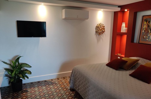 Boisset-et-Gaujac Bed & Breakfast | Chambre D'hôte L'étoffe au Sein D'un Mas Cévenol