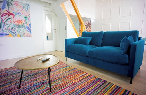 Gares Apartment | Charmant Duplex Refait à Neuf - Centre Ville - Clim, Netflix, Wifi