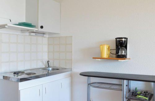 Cap d'Agde Apartment | Charmant Studio 2 Couchages à 250m du Port avec Terrasse Ensoleillée - Cap d'Agde - FR-1-249-352