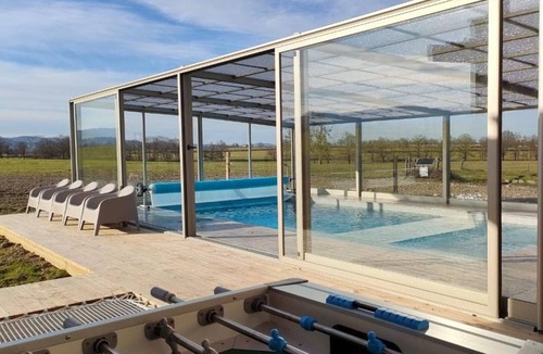 Saint-Forgeux-Lespinasse Cottage | Charming 5-Bedroom House with Pool, Spa, Sauna & Fishing Pond in Tranquil Pastures