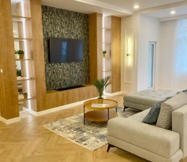Vizivaros Apartment | Charming Buda Hills Residence I 3 Bedrooms I Self Check-in