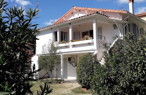 Plage d'Argeles Villa | Charming detached villa 20m from the beach with large terrace and sea view
