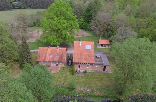 Jubar House | Charming forester's lodge in the heart of a forest