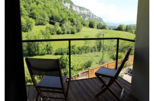 Saint-Genix-sur-Guiers House | Charming gîte le Fenil de Rubis with access to a SPA area