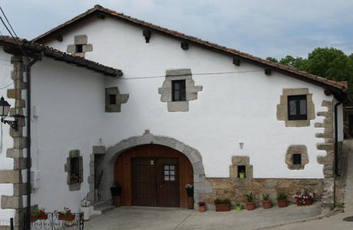 Baraibar House | Charming house in Baráibar with mountain view