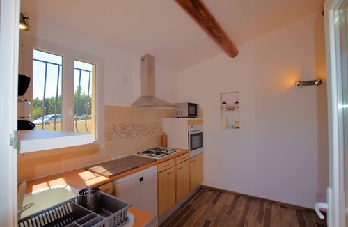 Cadenet Villa | Charming Provencal Villa, Contemporary, New, between South Luberon and Durance