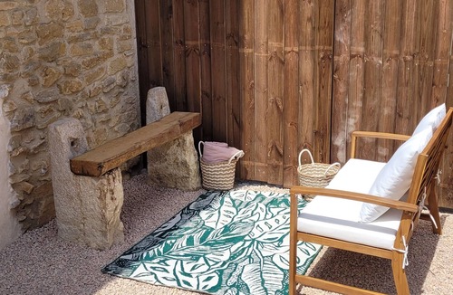 Val-Revermont House | Charming stone house with direct access to hiking trails