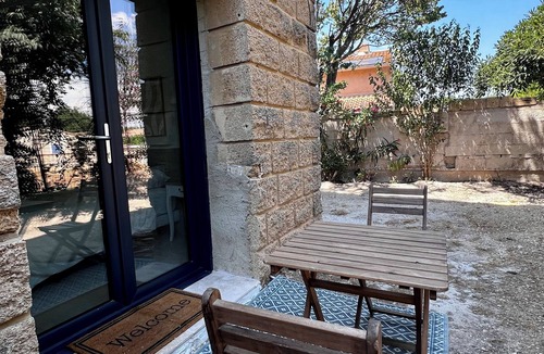 Montfavet Apartment | Charming Studio Avignon MFT