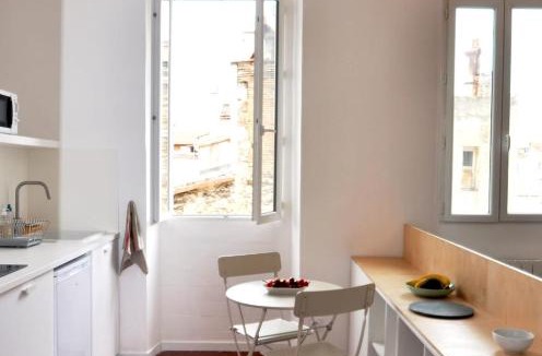 Notre-Dame du Mont Apartment | Charming studio close to the OLD PORT