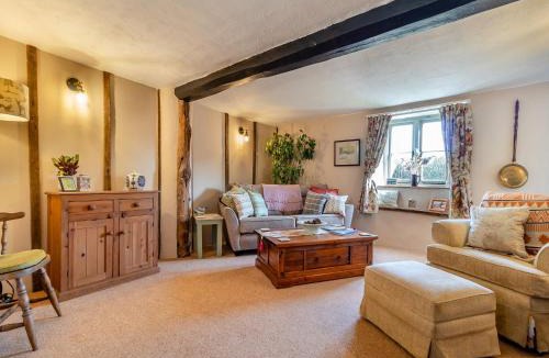 Great Snoring House | Cherry Tree Cottage - Uk30237