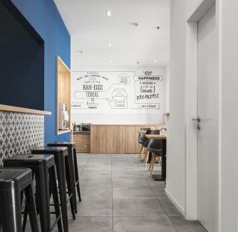 Kispest Hotel | Chesscom Hotel