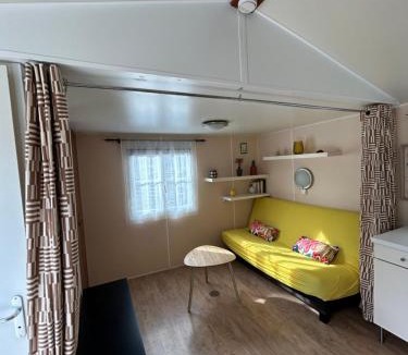Bouc-Bel-Air Other | Chez Annette et Marc