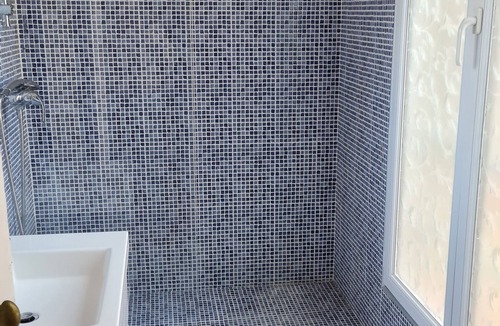 Faubourg Apartment | City center apartment 2 minutes from the arena and maison carrée
