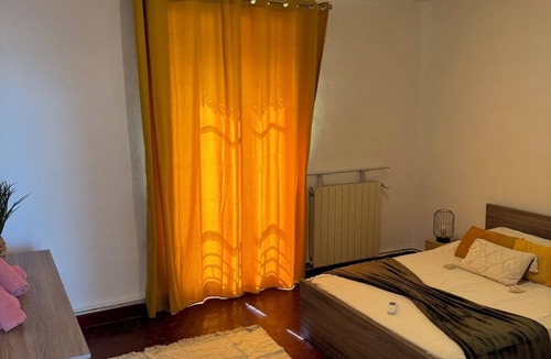 Faubourg Apartment | City center apartment 2 minutes from the arena and maison carrée