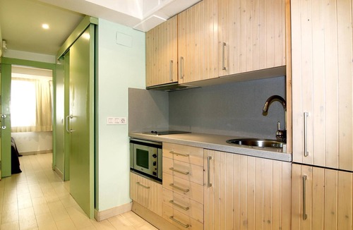 Gothic Quarter Apartment | CLASSBEDROOM GOTHIC LAS RAMBLAS 3