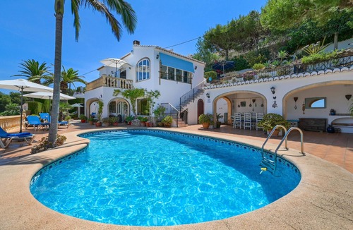 Trencall Villa | Classic and nice luxury villa in Javea, on the Costa Blanca, Spain with private pool for 4 persons
