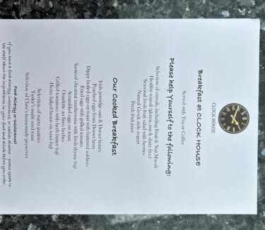 Marnhull Bed & Breakfast | Clock House B&B
