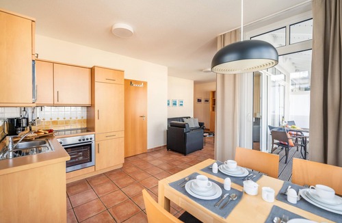 Binz Apartment | Close to the beach-2 room apartment with balcony-center of Binz-Villa Hildegard-App.6