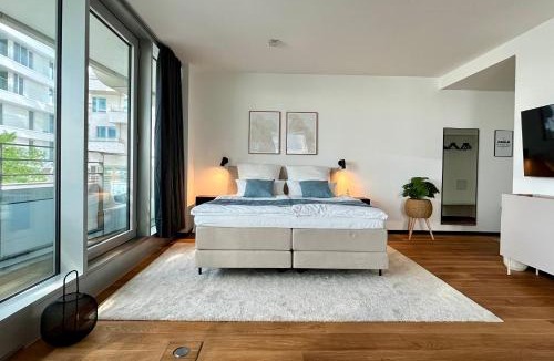 Strandkai Apartment | Come2Stay Hafencity - Marco Polo Tower