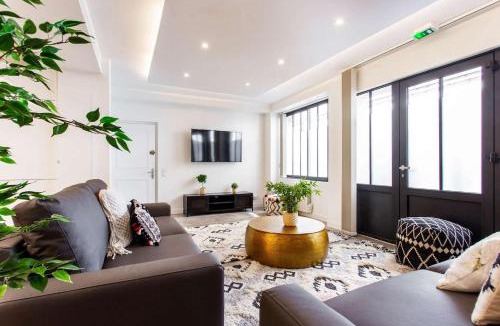 Quartier Saint-Ambroise Apartment | Comfortable apartment 4BR 10P Bastille Voltaire
