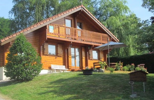 Cleurie Cottage | Comfortable chalet in Cleurie with WIFI, fireplace, and terrace
