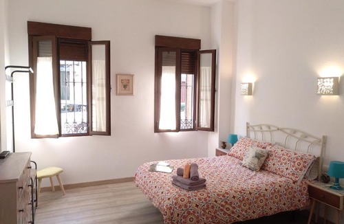 Triana Apartment | Comfy Apartment Los Naranjos Triana