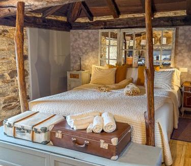 Aldeguer House | Complejo Rural Lar de Vies