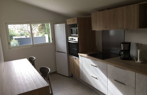 Les Angles House | Completely renovated villa, 6 people, at the gates of Avignon