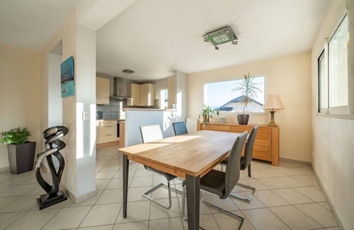Rumilly House | Contemporary house with pool between Lake Annecy and Aix les Bains