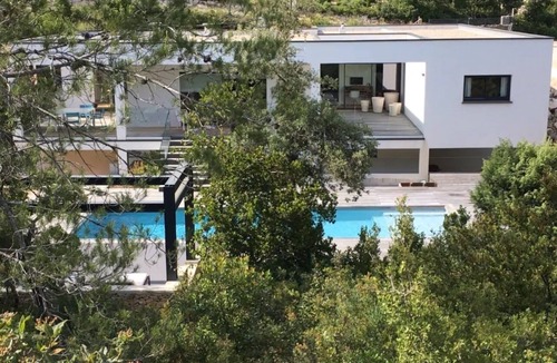 Garrigues House | Contemporary villa in the heart of the garrigue
