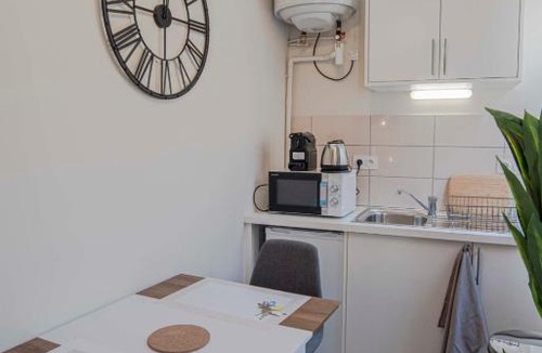 Vaise Apartment | Cosy 16m With Wifi Near The "Fort De Vaise