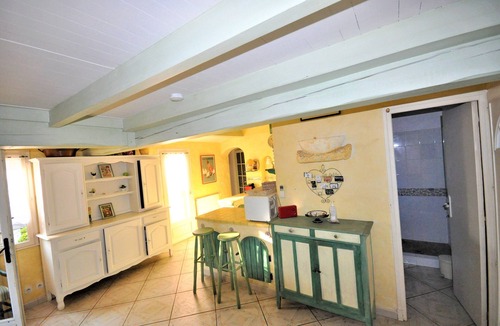 Saint-Cyprien Plage House | Cosy air-conditioned vacation home by the sea, free bikes