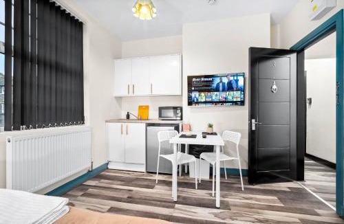 Edgbaston Apartment | Cosy Studio Central Apt