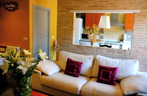 Alfondeguilla House | Country House 'Can Pitu' with Mountain View, Private Terrace and Air Conditioning