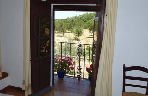 Fuenteheridos House | Country House 'Los Cascos' with Mountain View, Shared Pool and Air Conditioning