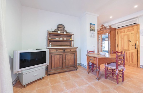Relleu House | Country House 'Vivienda El Hort' with Mountain View, Private Garden and Wi-Fi