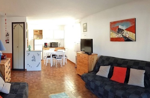 Argeles Plage Apartment | Cozy 1BR Apartment with Pool, Parking, Near Beach - Sleeps 4