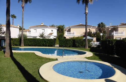 Molinell House | Cozy house, right on the beach and on the golf course in a quiet urbanization