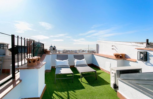 Sol Apartment | Cozy Suite with Terrace Facing Plaza Mayor
