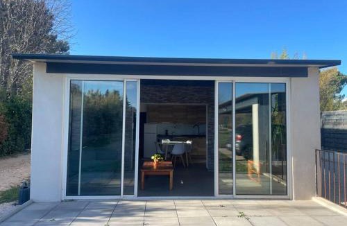 Grand Sud House | Dépendance au sein d’une villa avec piscine