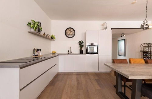 Red Light District Apartment | DAM Square, central station, luxury apartment