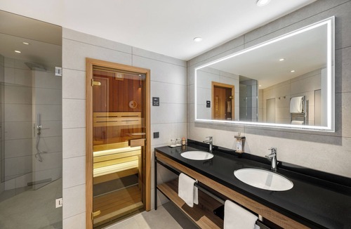 Ujlipotvaros Hotel | Danubius Hotel Helia
