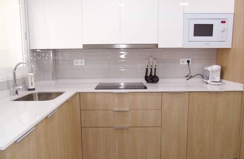 Torre del Mar Apartment | Darú Vistamar Luxur apartment, sea views, pool and beachfront
