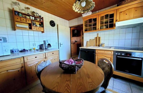 Loissin House | Dat Huus Gitti Summar